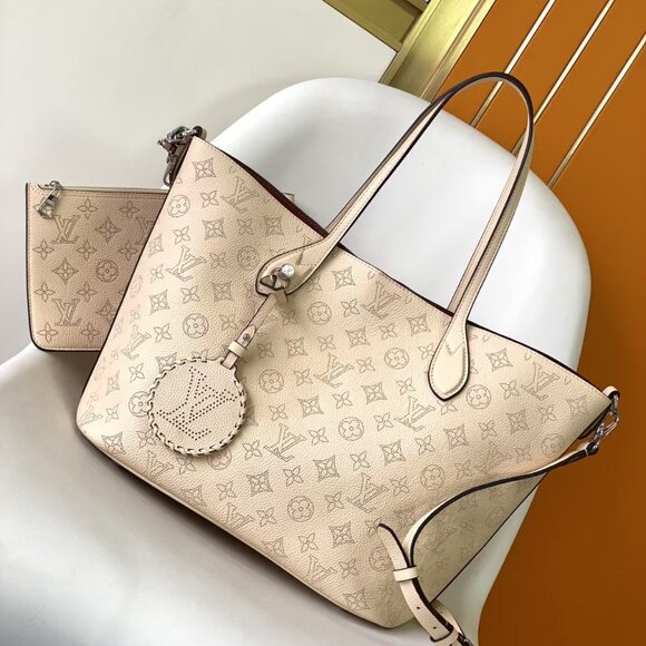 Louis Vuitton Women's Crossbody Bags Tote Bags Wallets